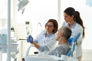 dentist open on weekends