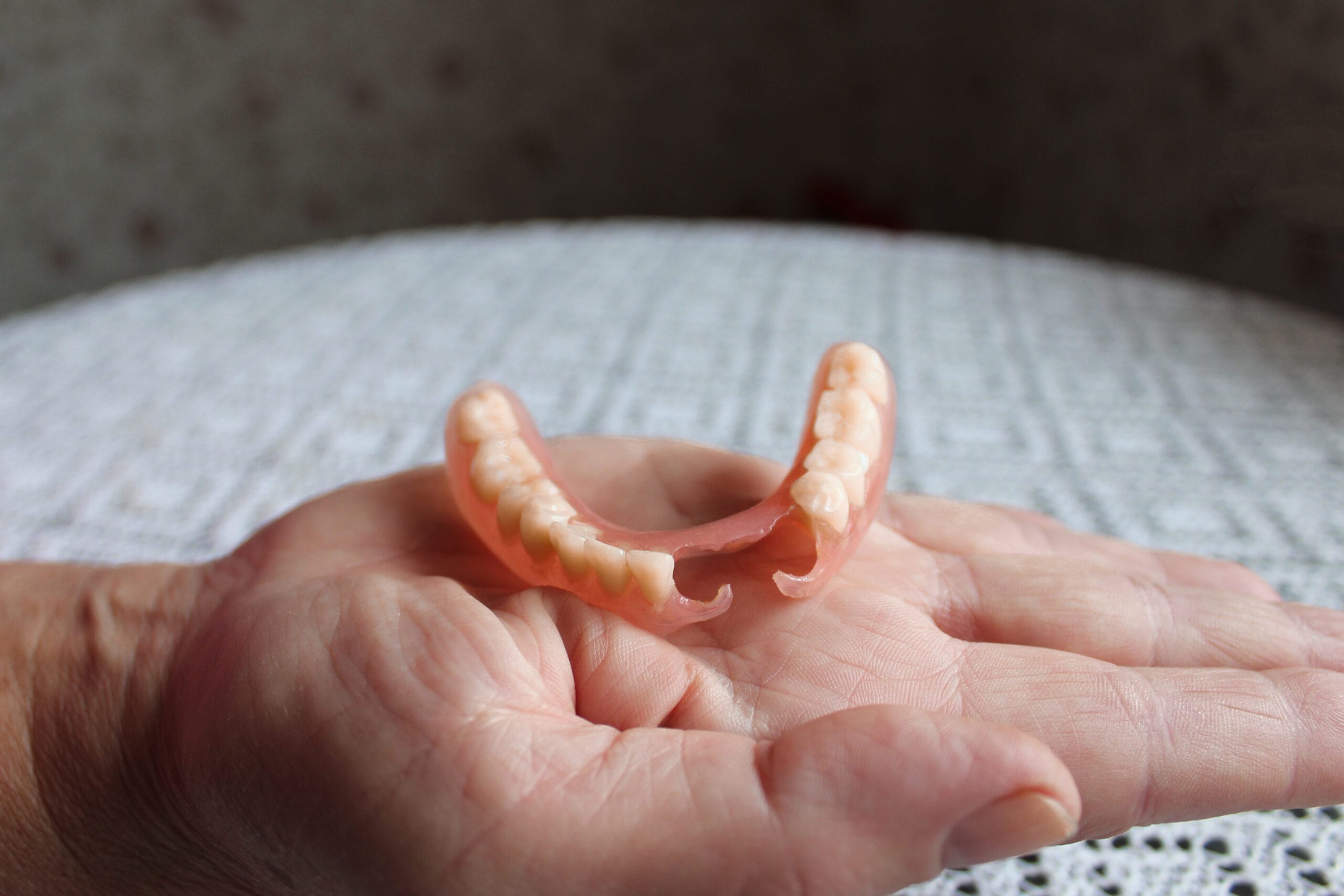 Acrylic Dentures