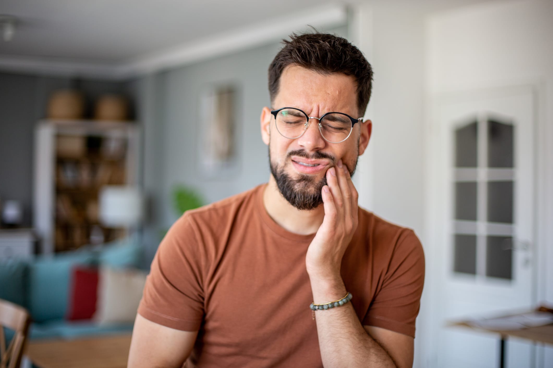 Expert oral surgery in Wimbledon: From wisdom tooth removal to specialist care