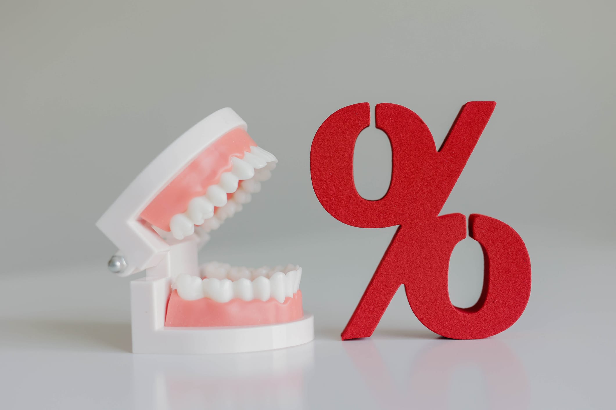 Expert oral surgery in Wimbledon: From wisdom tooth removal to specialist care