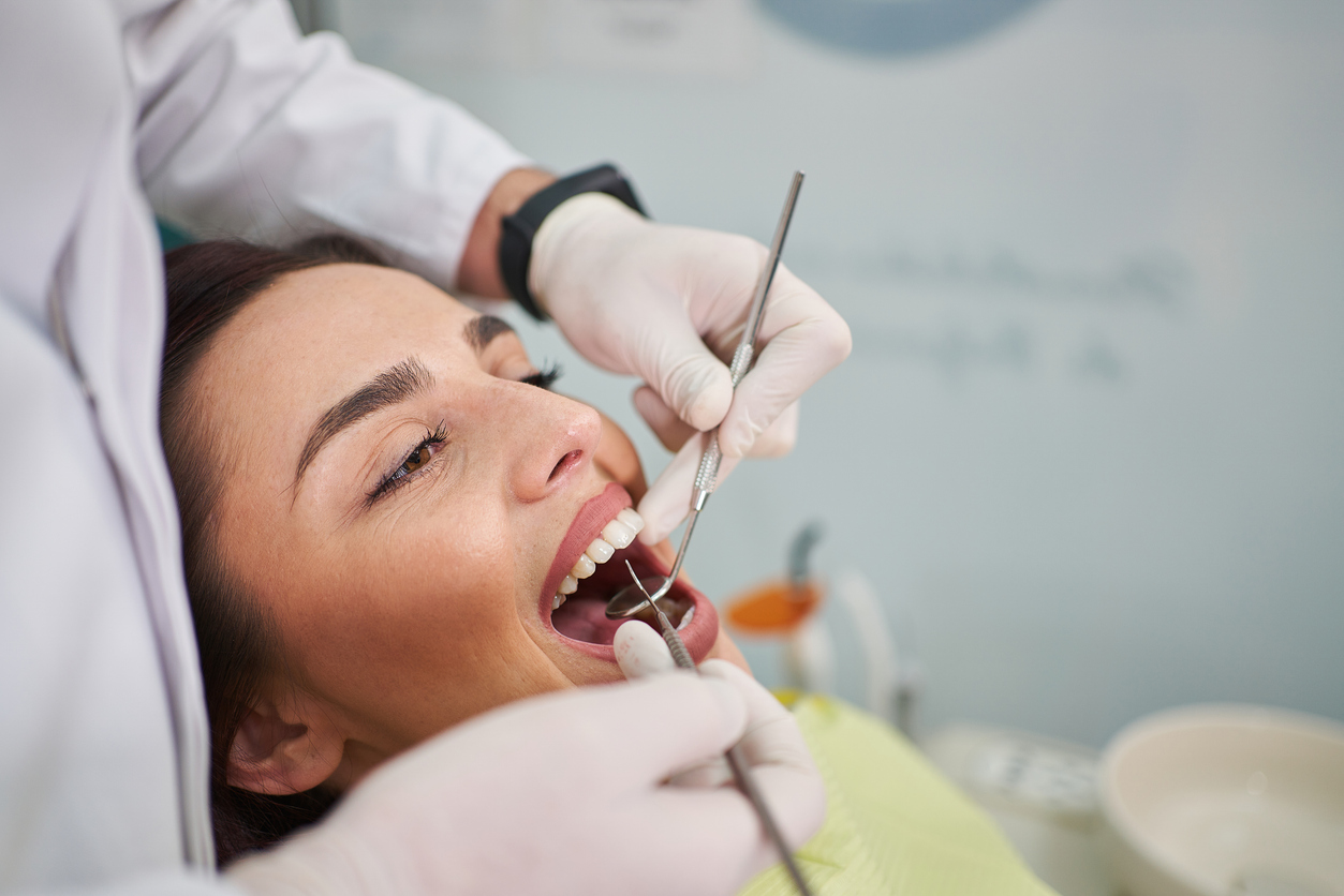 Periodontist in Merton: keeping your gums healthy and strong