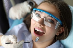 teeth cleaning in london