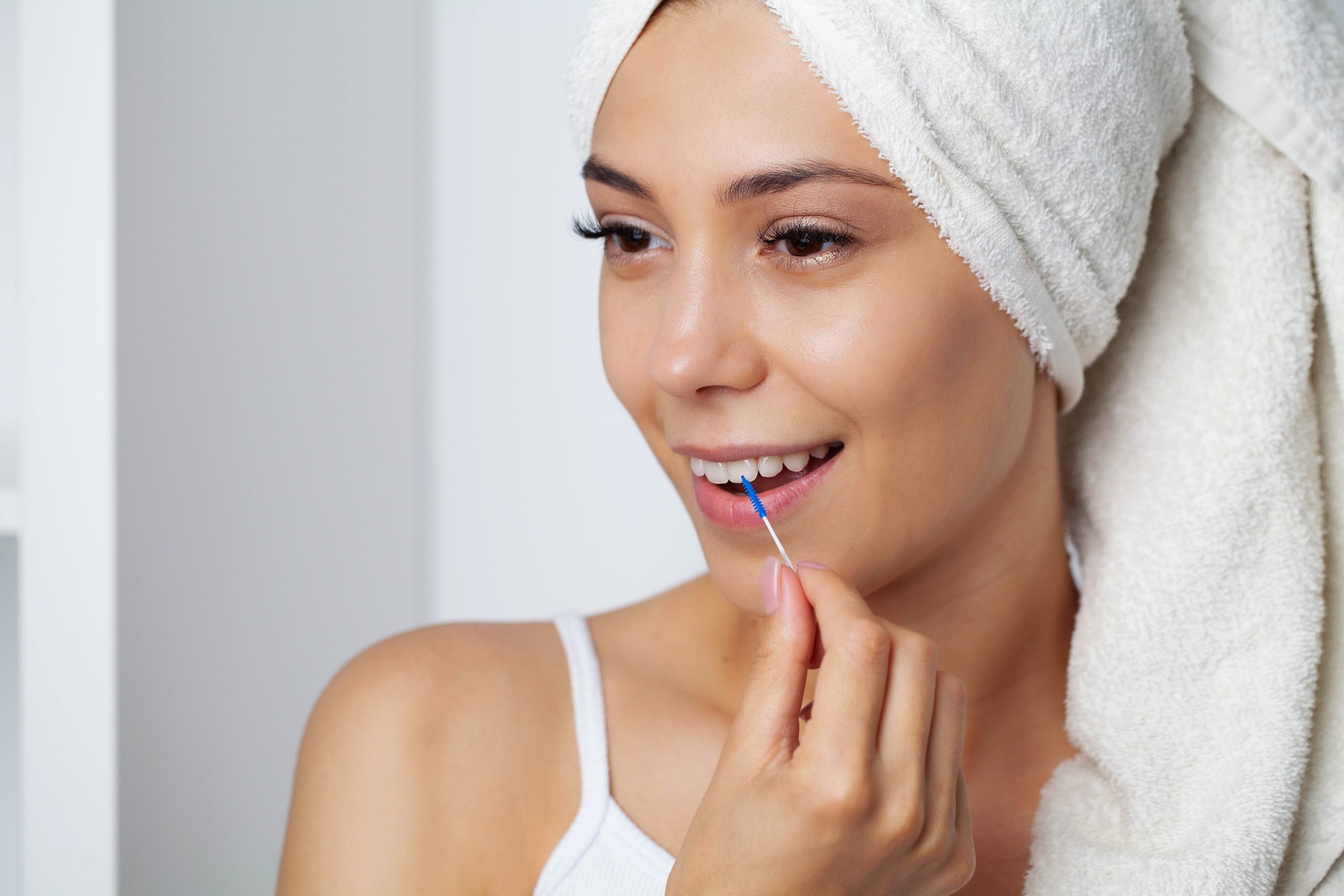 Invisible Dentures: The Natural-Looking Way to Restore Your Smile