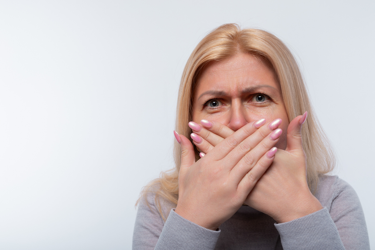 Natural-looking dental implant restoring patient's smile