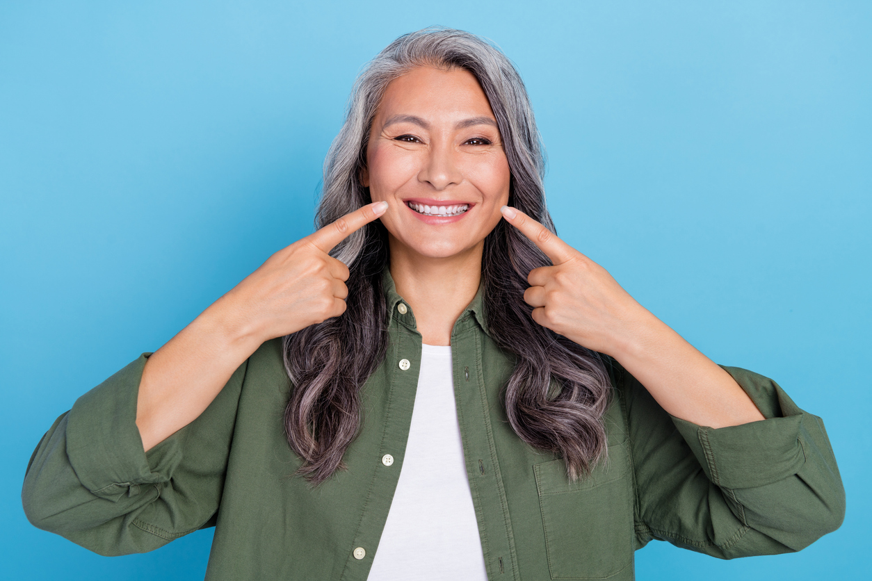 Regain your confidence with dental implants in Kingston